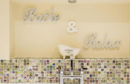 Baytree Lodge - Photo 37