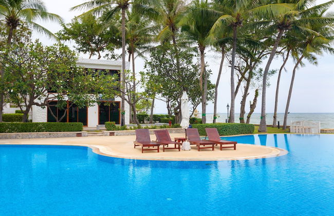 Baan LonSai Beachfront Condominium - Foto 1