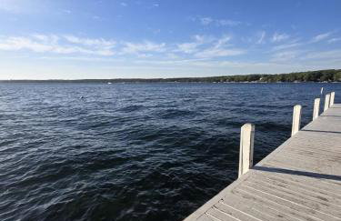 Elena's Lake Cottage - A Cozy Lake Getaway - Foto 5