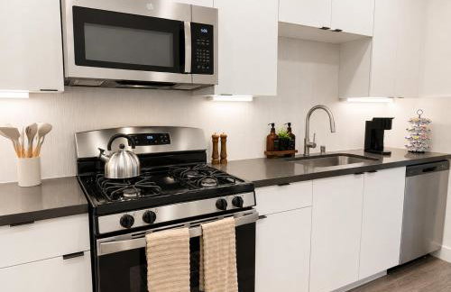 Modern Retreat 10 Min from Disneyland With Pool & Gym - Foto 66