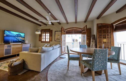 The Corner House of Altafulla - A Stroll from the Beach, in the Heart of the Old Town - Foto 11