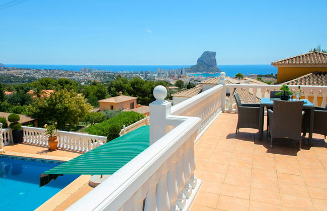 4 bedroom House in Calp with private pool and terrace - Photo 37