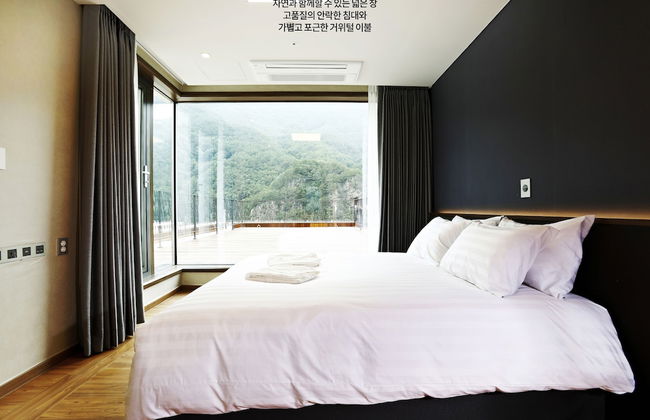 Pine Forest - Photo 9