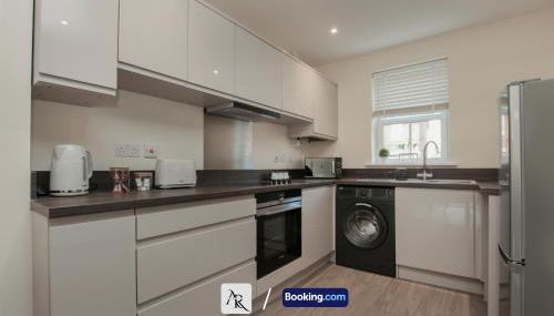 Luxury House By AR Properties Short Lets & Serviced Accommodation Colchester - Foto 2, stove, dishwasher