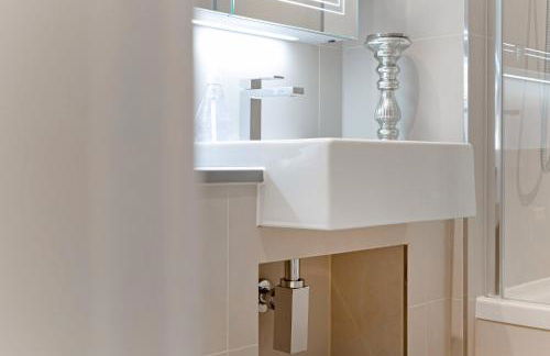 Battersea River Lux Stunning 2 Bedroom Apartment - Foto 16