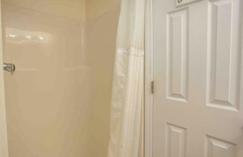 Waters Edge - Photo 18