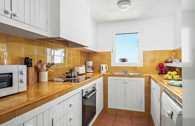 Bini Carmen - Photo 9