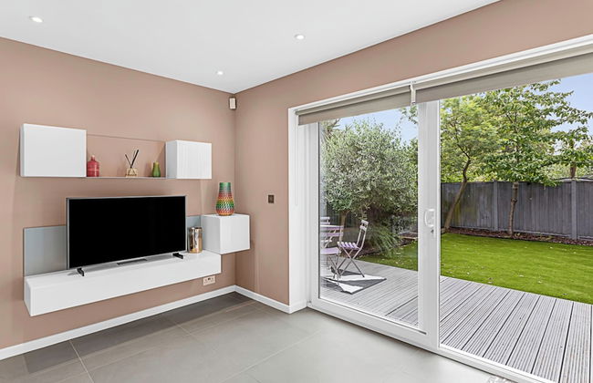 2-bed Getaway Near East Dulwich Station - Foto 17