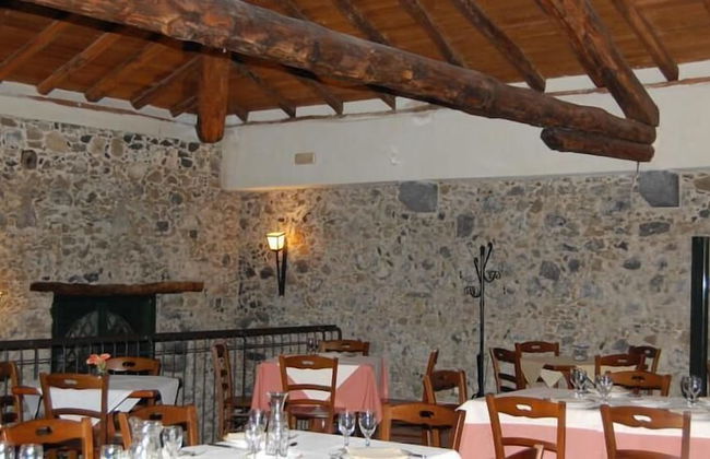 Antico Borgo Etneo Country Hotel - Photo 46