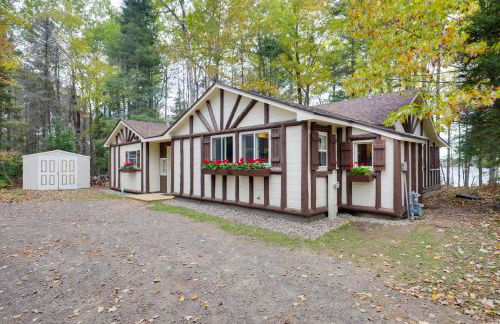 Peaceful Nature Escape on Little Portage Lake! - Foto 30