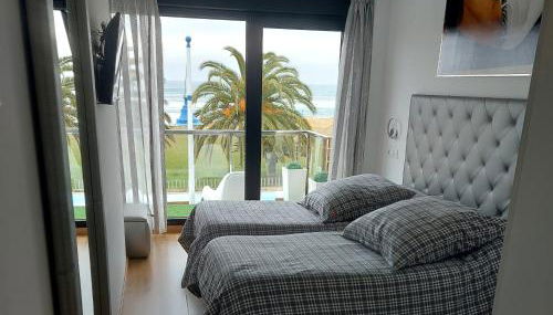 Alojamientos Marte apartamento a pie de playa y garaje - Foto 4
