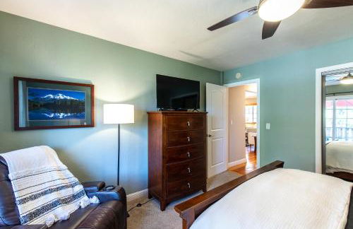 Chic, and Cozy, Centrally Located getaway - Foto 11