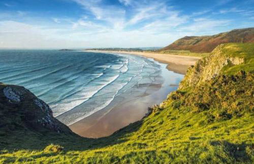 Steel Town Lodge - Contractor & Family Stay with Dart Board - Foto 28