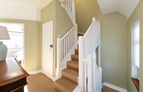 Oxfordshire Country Escape, 3 Bed Getaway - Photo 50