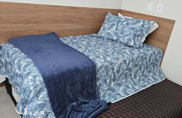 Apartamento inteiro, ar-condicionado e vaga de garagem - Foto 6