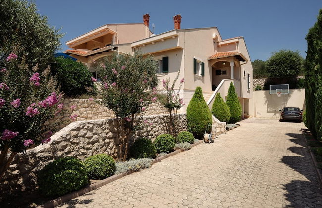 Villa Clara With a Pool in Kozino Near the sea - Photo 28