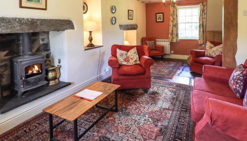 Ellis Howe - Photo 4