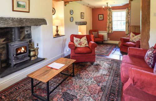 Ellis Howe - Photo 4