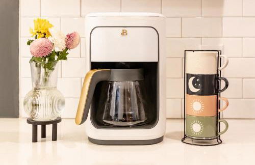 Styled, cozy residential retreat near town center - Foto 5