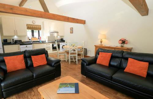 Rowdens Barn - Photo 6