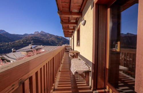 NeveSole Chalet - Charming Flat Near Dolomiti Ski Slopes - Foto 2