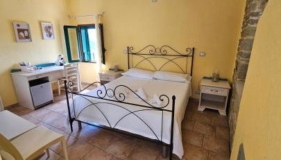 DE LERMA by Keyhole Selection - Photo 3