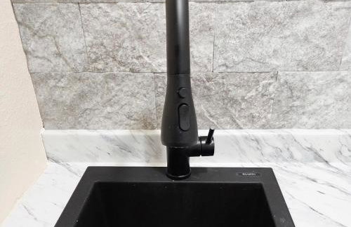 Toria Suites Condo 924 - Foto 18