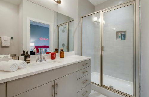 King & Queen 2 Homes - 24 Beds City Views - Foto 51