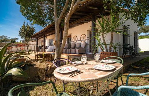 4 Bedroom Stunning Home In Guillena - Foto 16