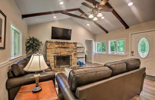 Hike, Hunt and Unwind Cozy Cabin Near Hersheypark - Foto 4