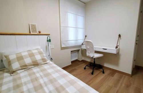 Piso con encanto en pleno centro - Foto 6