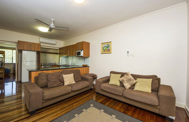 Picnic Bay Apartments Unit 3 - Photo 8