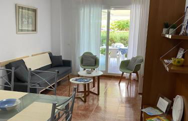 Apartamento con piscina en una preciosa playa - Foto 7