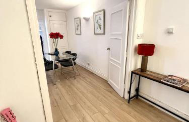 Notting Hill 1-Bed Apartment with Private Patio - Foto 24