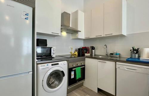 Apartamento nuevo, 2 dormitorios, patio y garaje - Photo 10