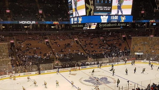 National Hockey League: Toronto Maple Leafs Ice Hockey Game at Scotiabank Arena - Ticket - Foto 3