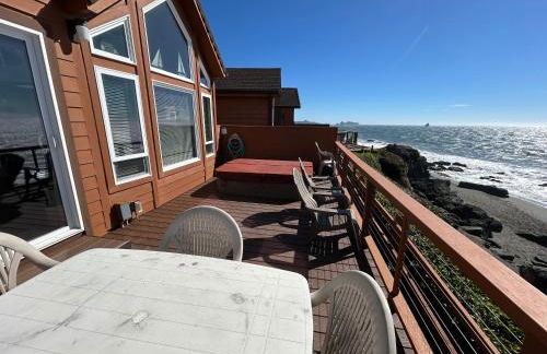 Oceanfront Cabin 10, Jacuzzi & Breathtaking Views - Foto 78