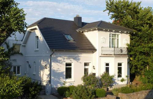 Schwalbennest - Foto 1