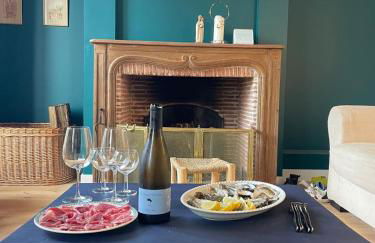 Family Home between Sea and Forest - Foto 1