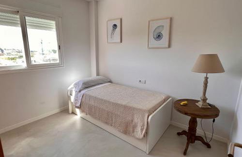 Ático con terraza y vistas al mar - Playa tranquila - Oliva - Photo 6