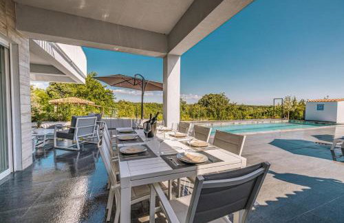 Family Oasis Belladonna - Photo 9