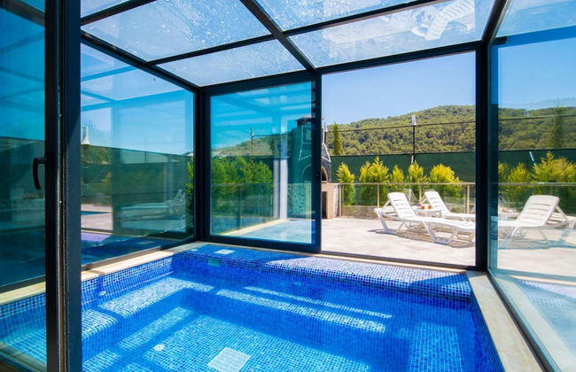 Dreamy Villa With Private Pool and Jacuzzi in Kas - Foto 7