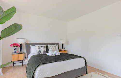 Luxuriously Curated 4BD Home Stoke Newington - Foto 40