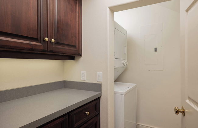 Perfect Basecamp for Mt. Bachelor With Hot Tub - Photo 23