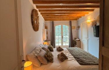 Small Provencal Castle with Swimming Pool, Tennis, Gym & Calm - Foto 16