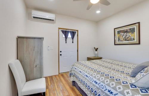 Trail Access and Scenic Views! Rural Hot Springs Gem - Foto 11