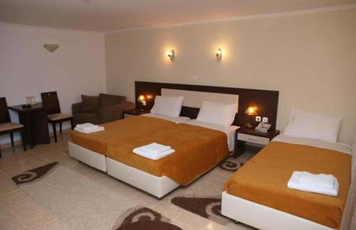 Hotel Panorama - Photo 44