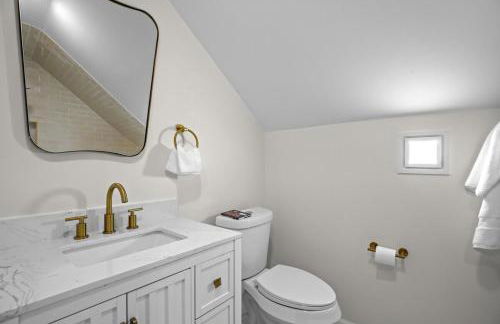 Loft w Fenced Yard Pet-Friendly Near Downtown - Foto 5