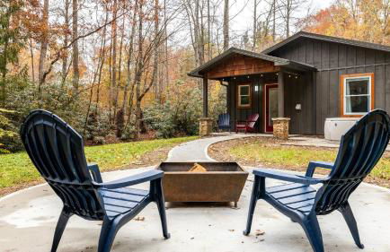 Bears Place by Avantstay Cozy Mountain Cabin in Brevard + Firepit - Foto 1