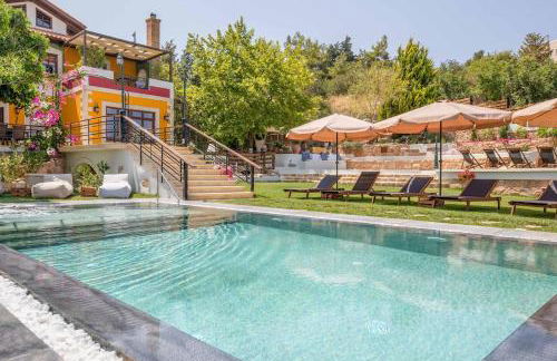 Villa Staras - With Private Heated Pool & Jacuzzi - Foto 9